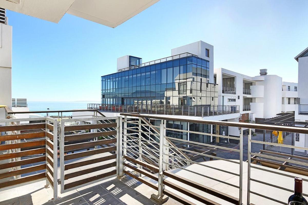 Eden On The Bay 118 By Hostagents Apartment Bloubergstrand Exterior photo