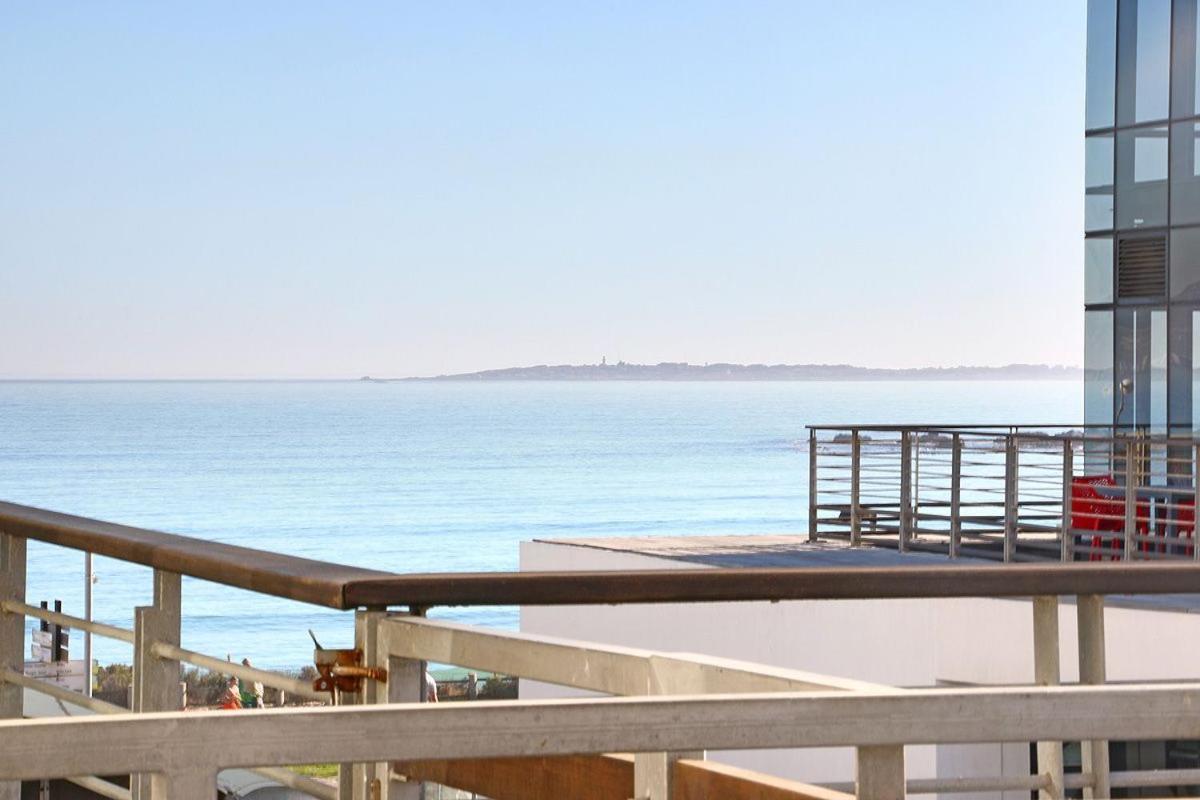 Eden On The Bay 118 By Hostagents Apartment Bloubergstrand Exterior photo