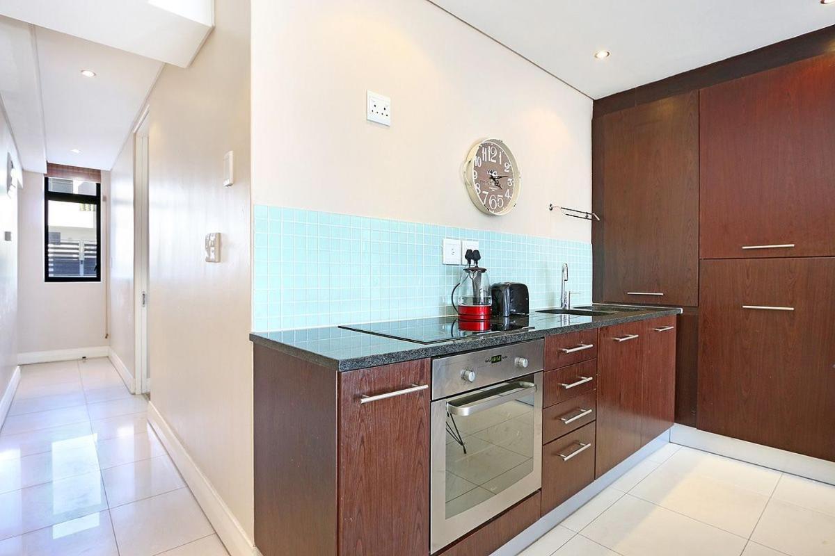 Eden On The Bay 118 By Hostagents Apartment Bloubergstrand Exterior photo